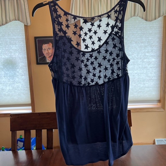 Blue mullet tank with sheer star detailed back - Picture 3 of 3